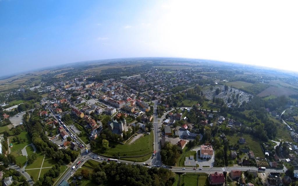 Hotel Miodowy Mlyn Opatow  Exteriér fotografie